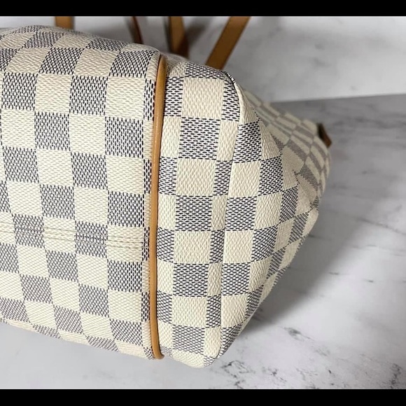 SOLD Authentic Louis Vuitton Totally MM Azur - Picture 6 of 15